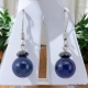 Boucles oreilles avec une pierre de Lapis Lazuli surmontée d'une hématite facettée