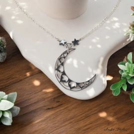 Collier chaine et Demi-Lune en argent orné de pierres d'Hématite en étoile